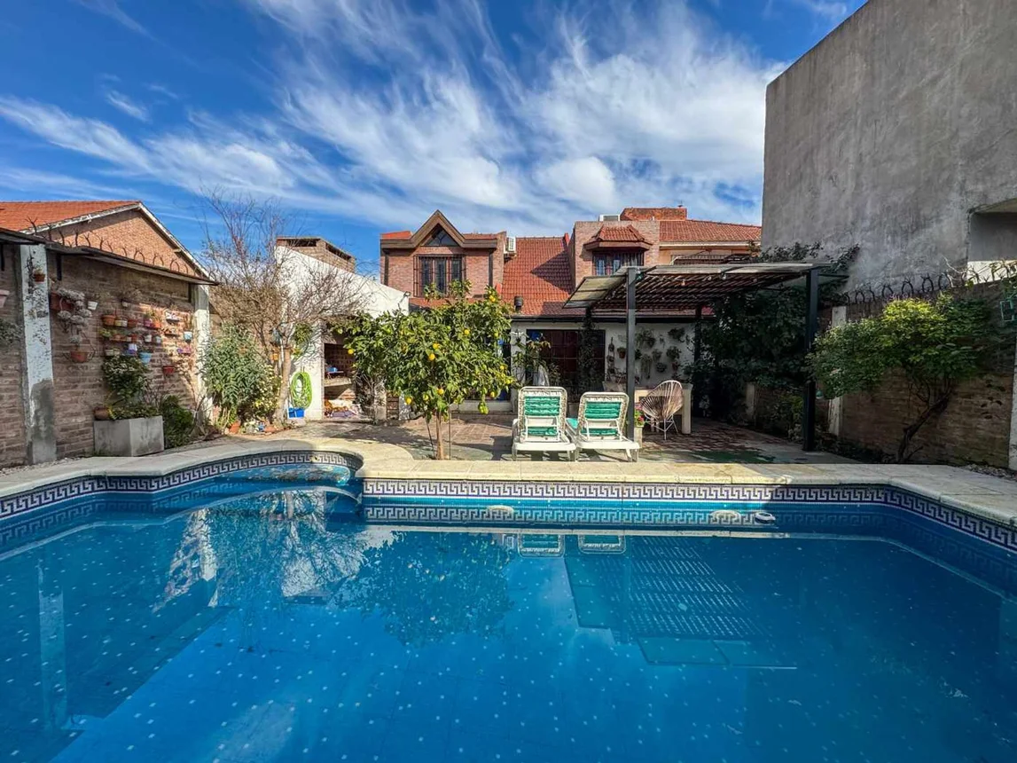 Casa en venta en Adrogué, foto 4