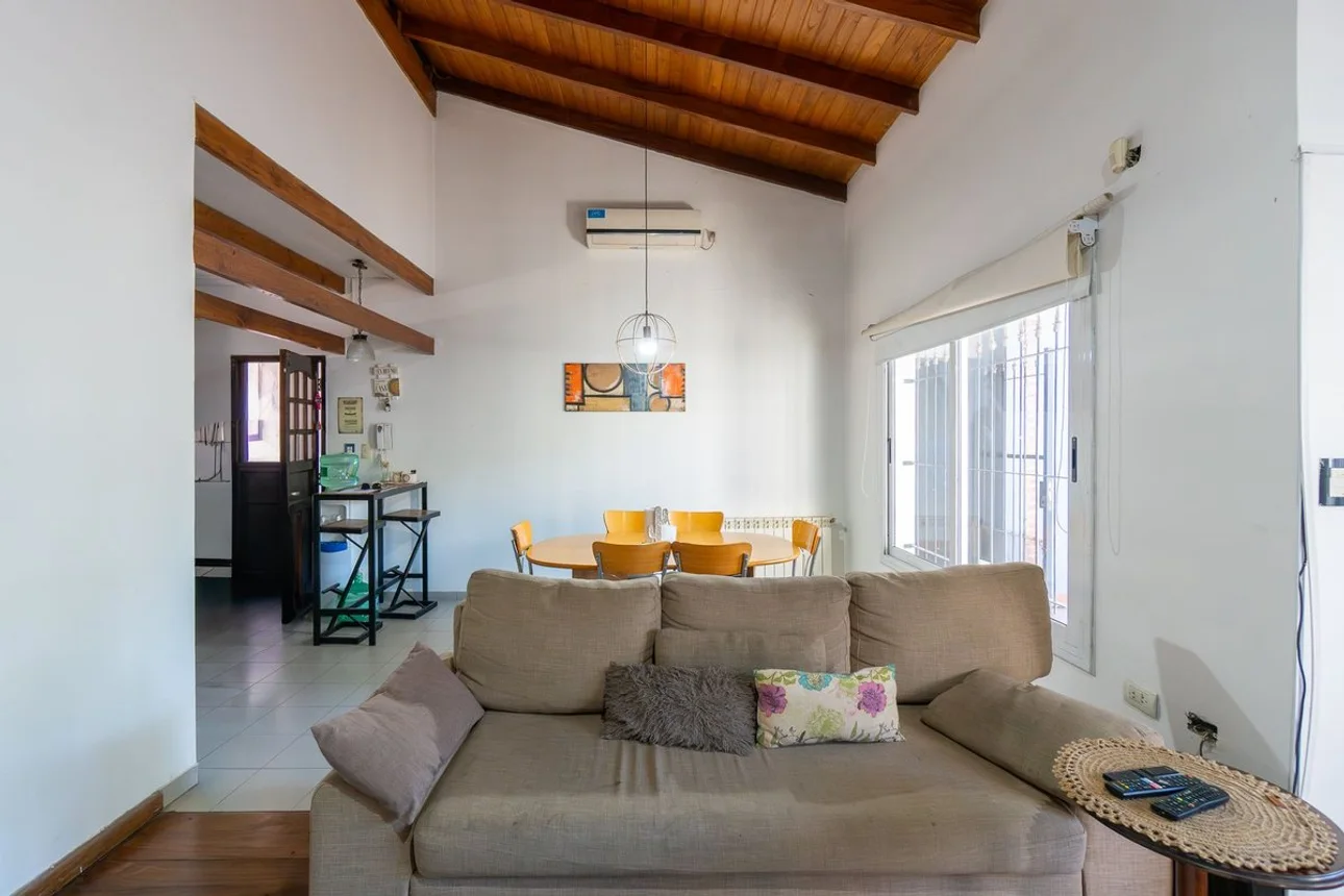 Casa en venta en La Plata, foto 2