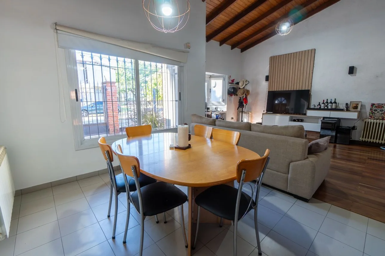 Casa en venta en La Plata, foto 3