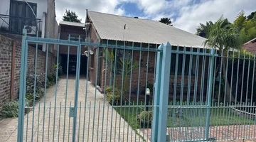 CASA VENTA DOS PLANTAS en BENAVIDEZ APTA CREDITO
