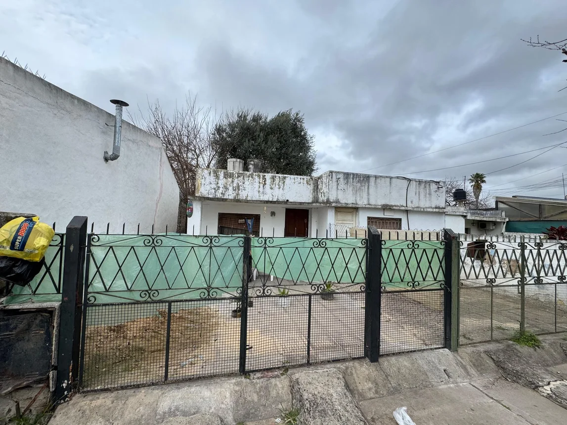 Casa en venta en José C. Paz