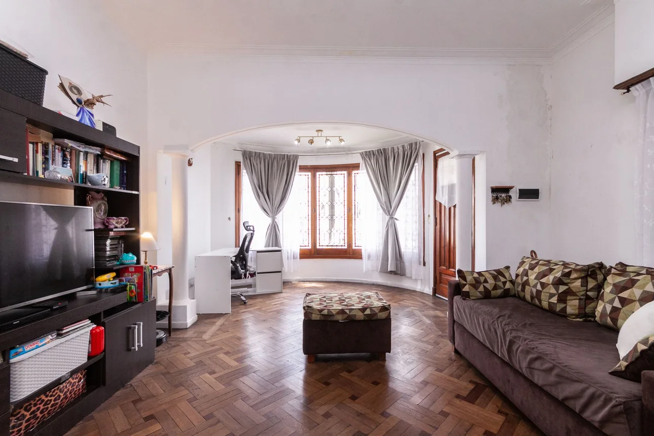 Casa de 4 ambientes en venta en Temperley, Avenida Hipólito Yrigoyen 10300, foto 4
