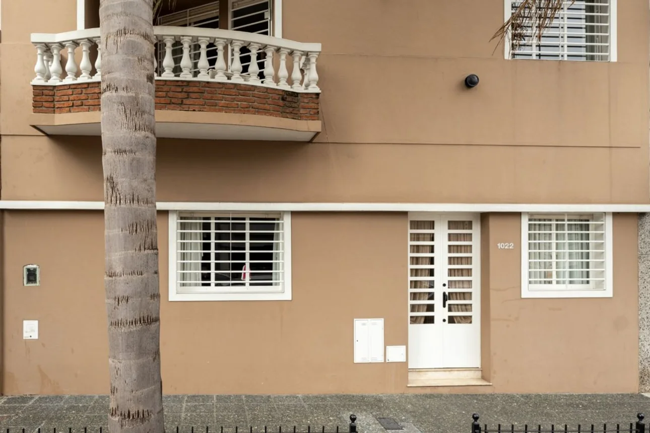 Casa de 5 ambientes en venta en Parque Chacabuco, Avenida Castañares 1000, foto 3