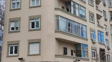 VENTA Apto 2 dormitorios 1 baño  al frente