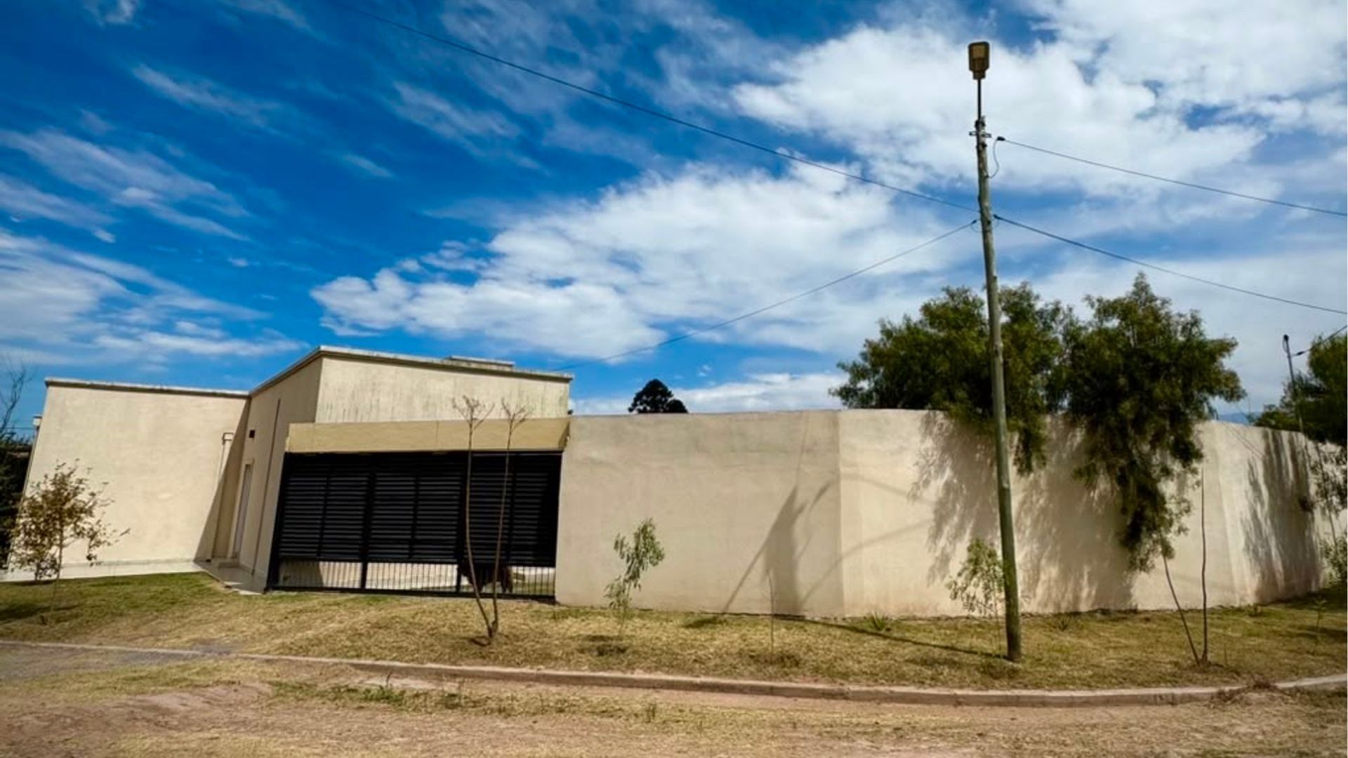 CASA VENTA LA SECUNDINA CERRILLOS CON PILETA - foto 15