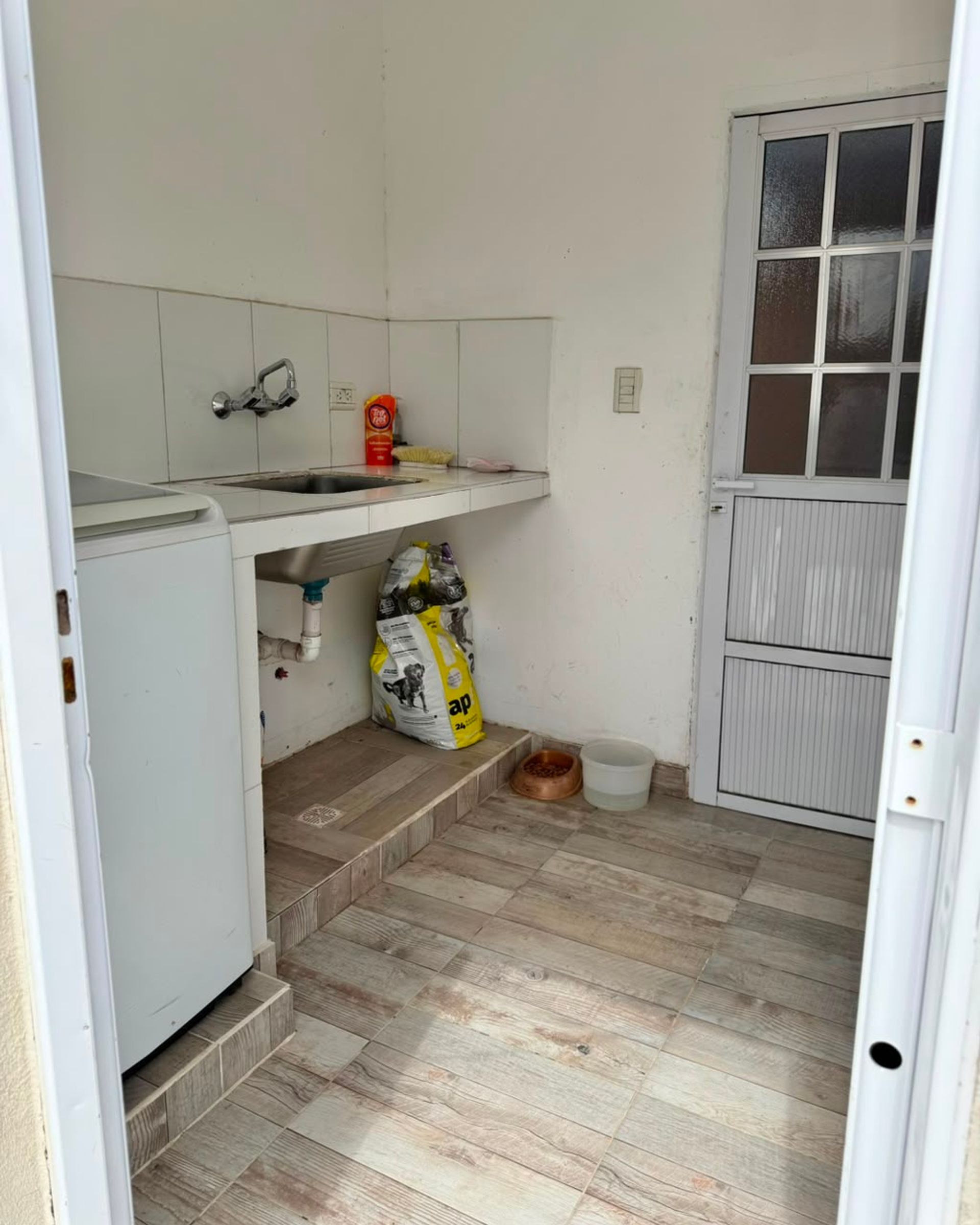 CASA VENTA LA SECUNDINA CERRILLOS CON PILETA - foto 12