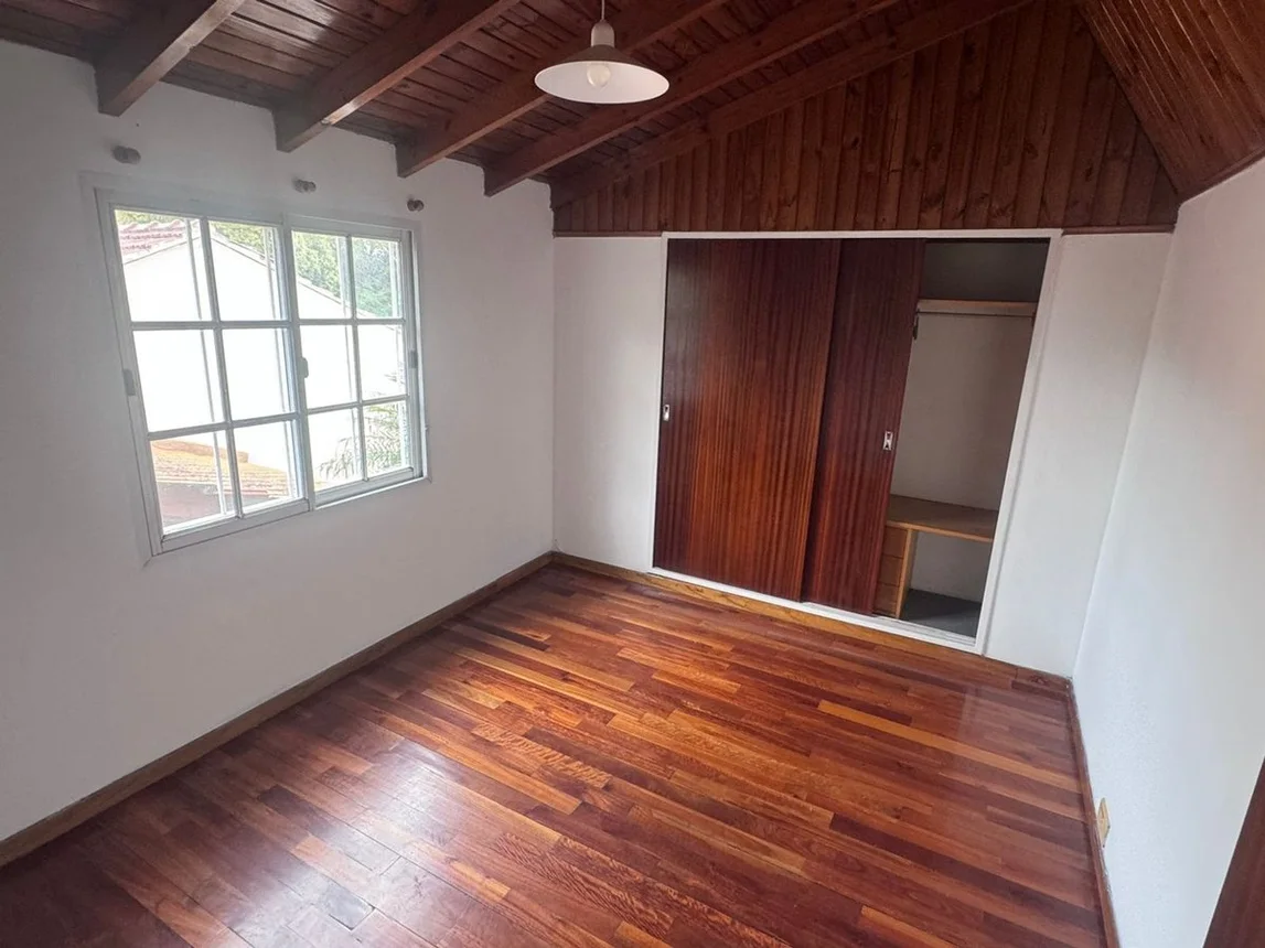 Casa dúplex de 3 ambientes en venta en Quilmes, Solís 400, foto 2