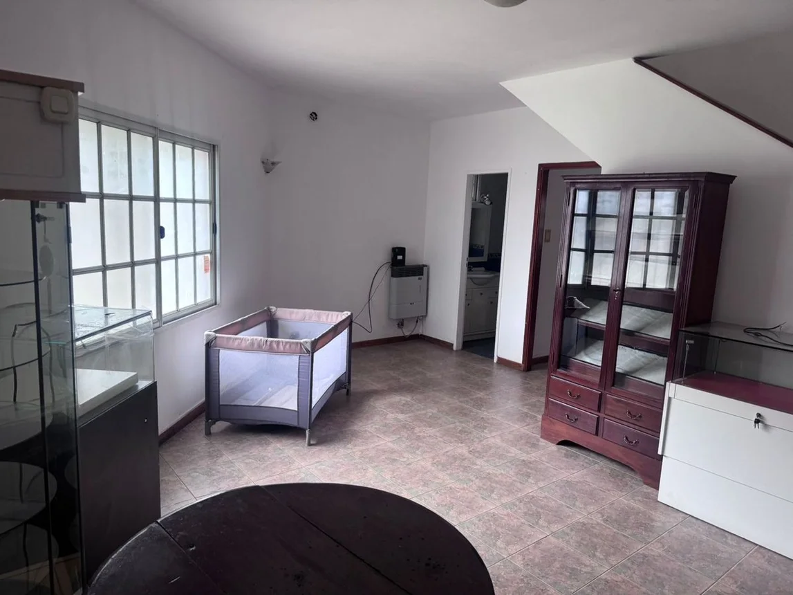 Casa dúplex de 3 ambientes en venta en Quilmes, Solís 400, foto 4