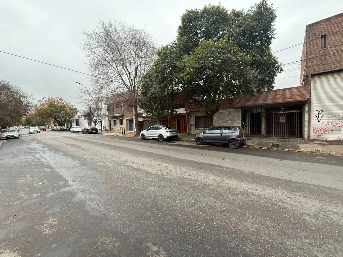 Venta casa con importante terreno en alta cordoba, foto 3