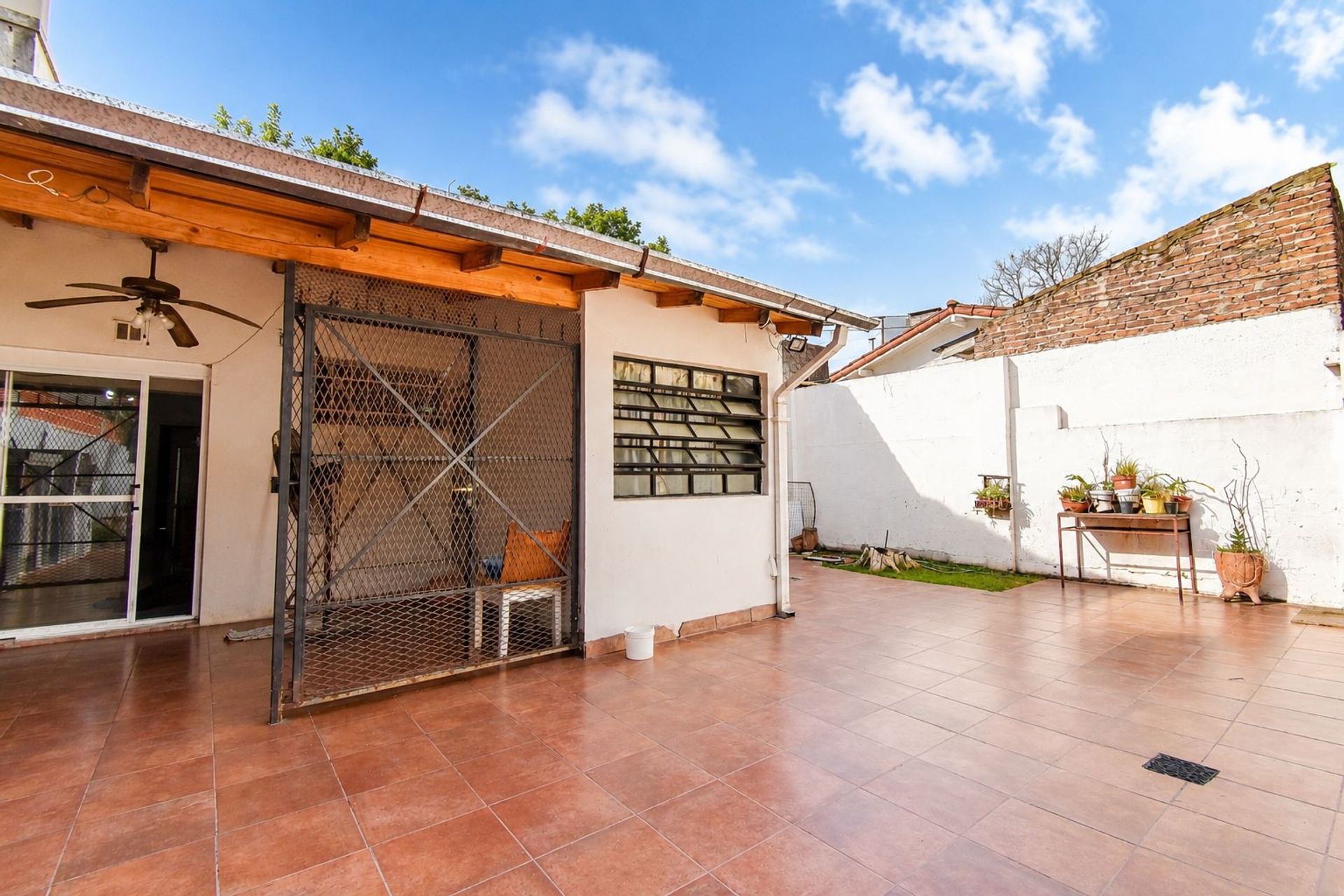 Foto 20 — CASA EN VENTA MONTE GRANDE SE PERMUTA O FINANCIA