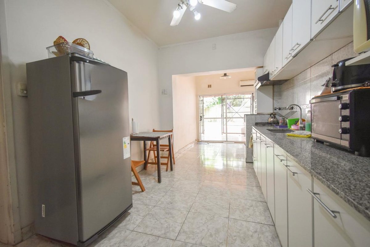 Foto 8 — CASA EN VENTA MONTE GRANDE SE PERMUTA O FINANCIA