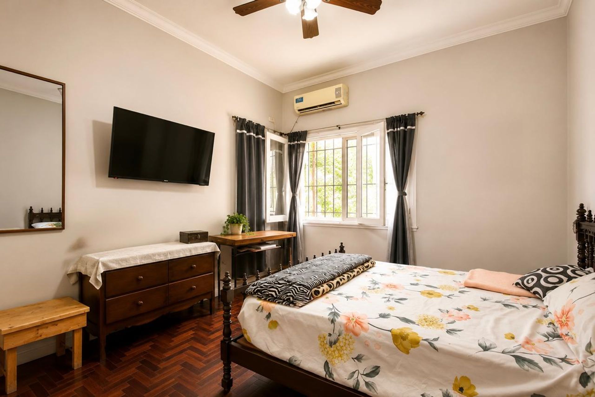 Foto 5 — CASA EN VENTA MONTE GRANDE SE PERMUTA O FINANCIA