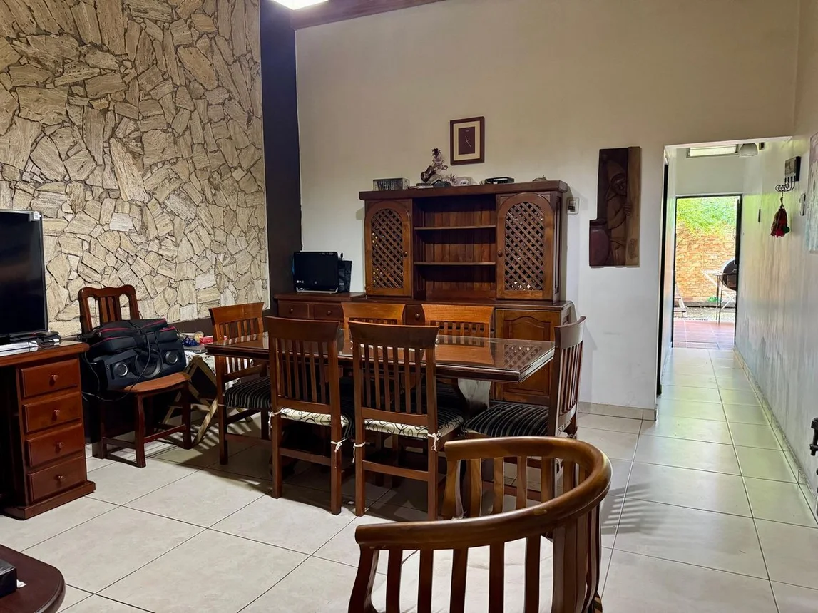 Casa de 5 ambientes en venta en San Miguel de Tucumán, Combate de San Lorenzo 1400, foto 4