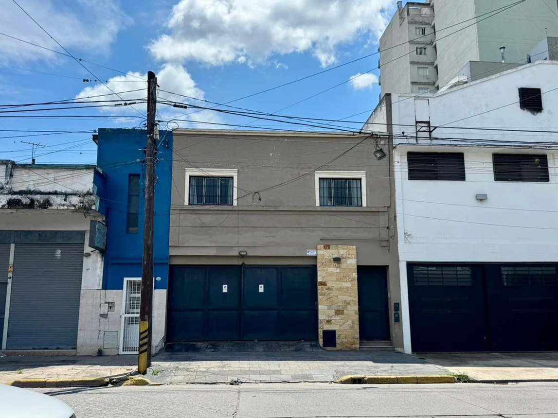 Casa de 5 ambientes en venta en San Miguel de Tucumán, Combate de San Lorenzo 1400