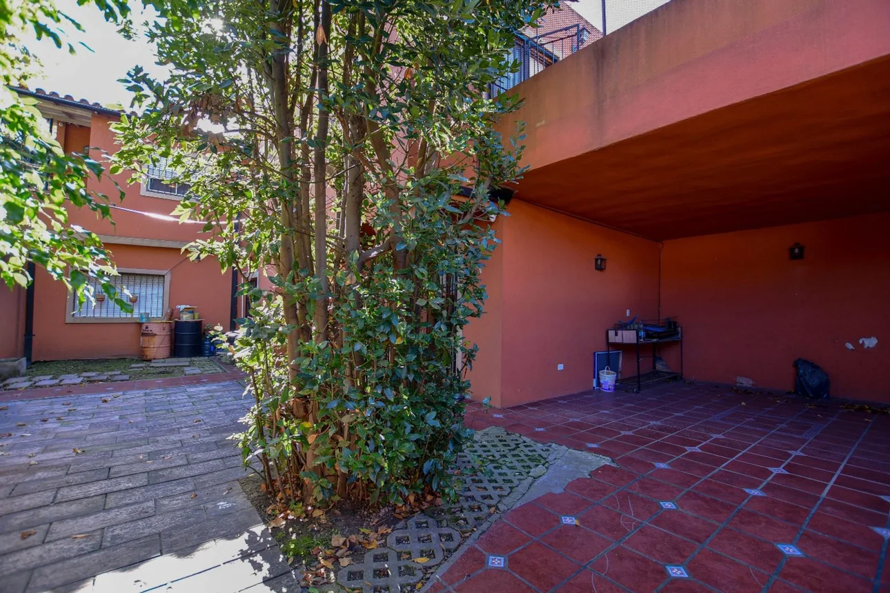 Casa en venta en Quilmes, foto 3