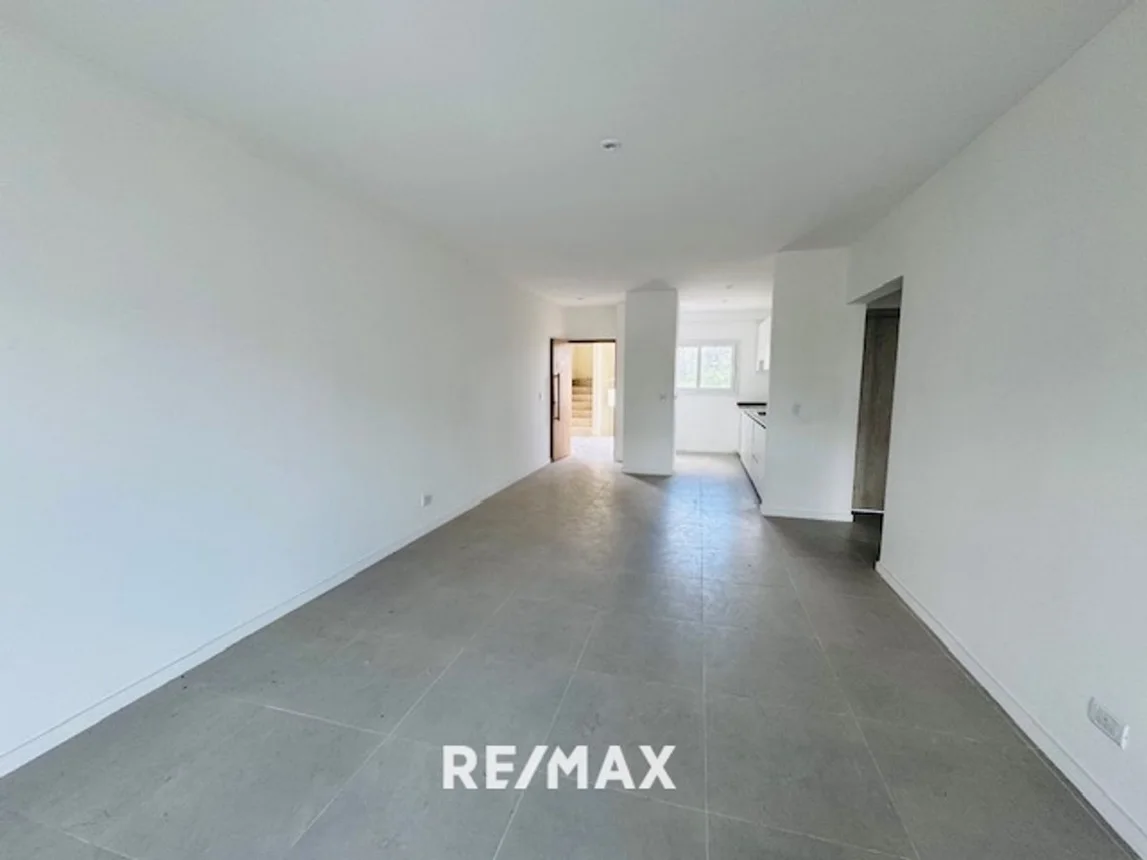 Departamento de 3 ambientes en venta en Pilar, Joaquin Victor Gonzalez 1800, foto 4