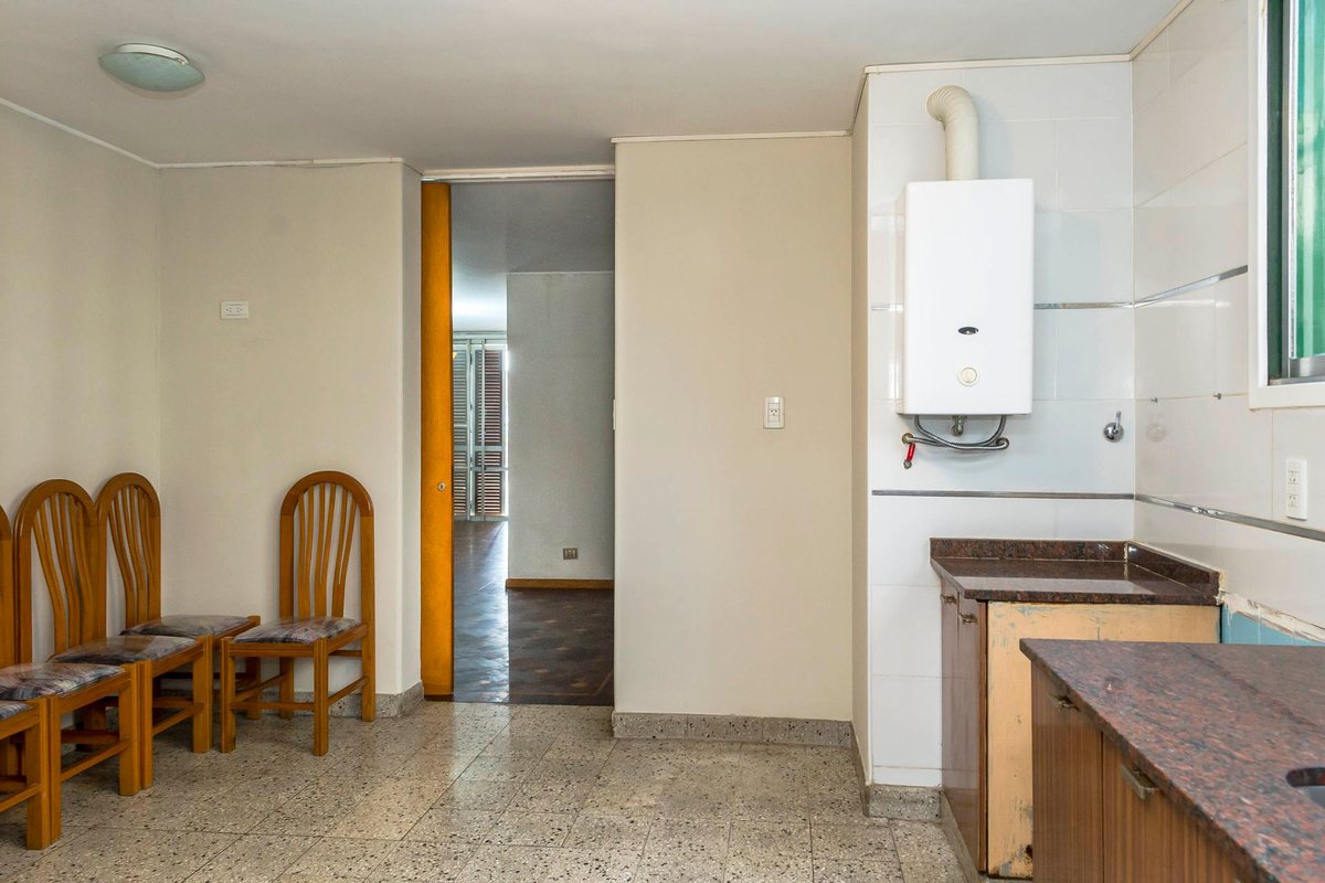 DEPARTAMENTO EN VENTA AV BELGRANO CENTRO 3 DORM - foto 9