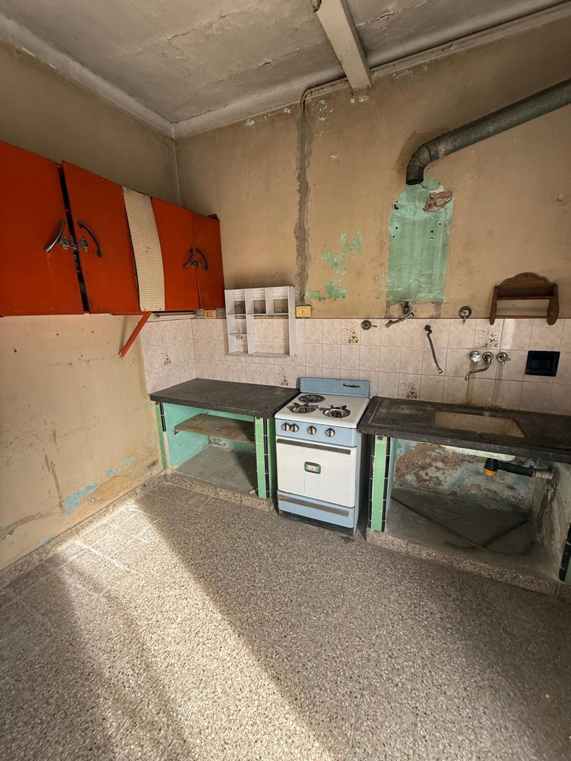 Foto 15 — VENTA DE CASA A REFACCIONAR EN MORENO OPORTUNIDAD