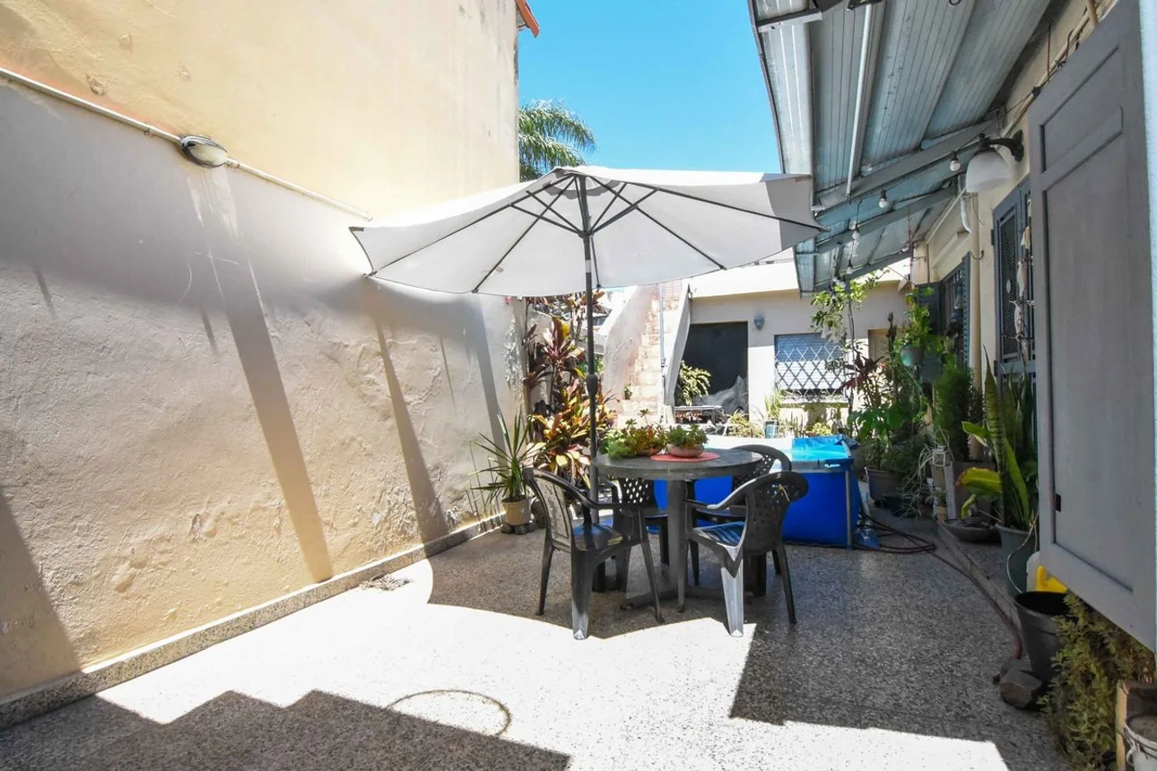 PH de 4 ambientes en venta en Bernal Oeste, Neuquén 600