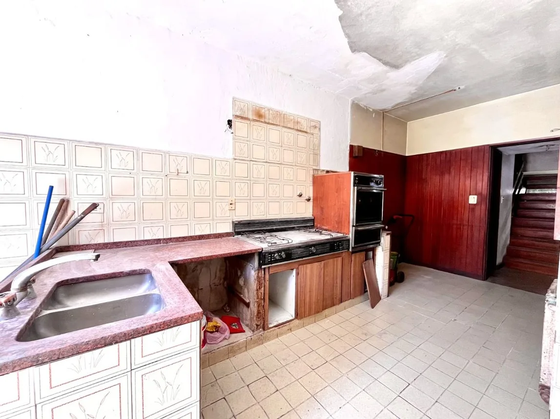 Casa de 4 ambientes en venta en José Mármol, Thorne 700, foto 5