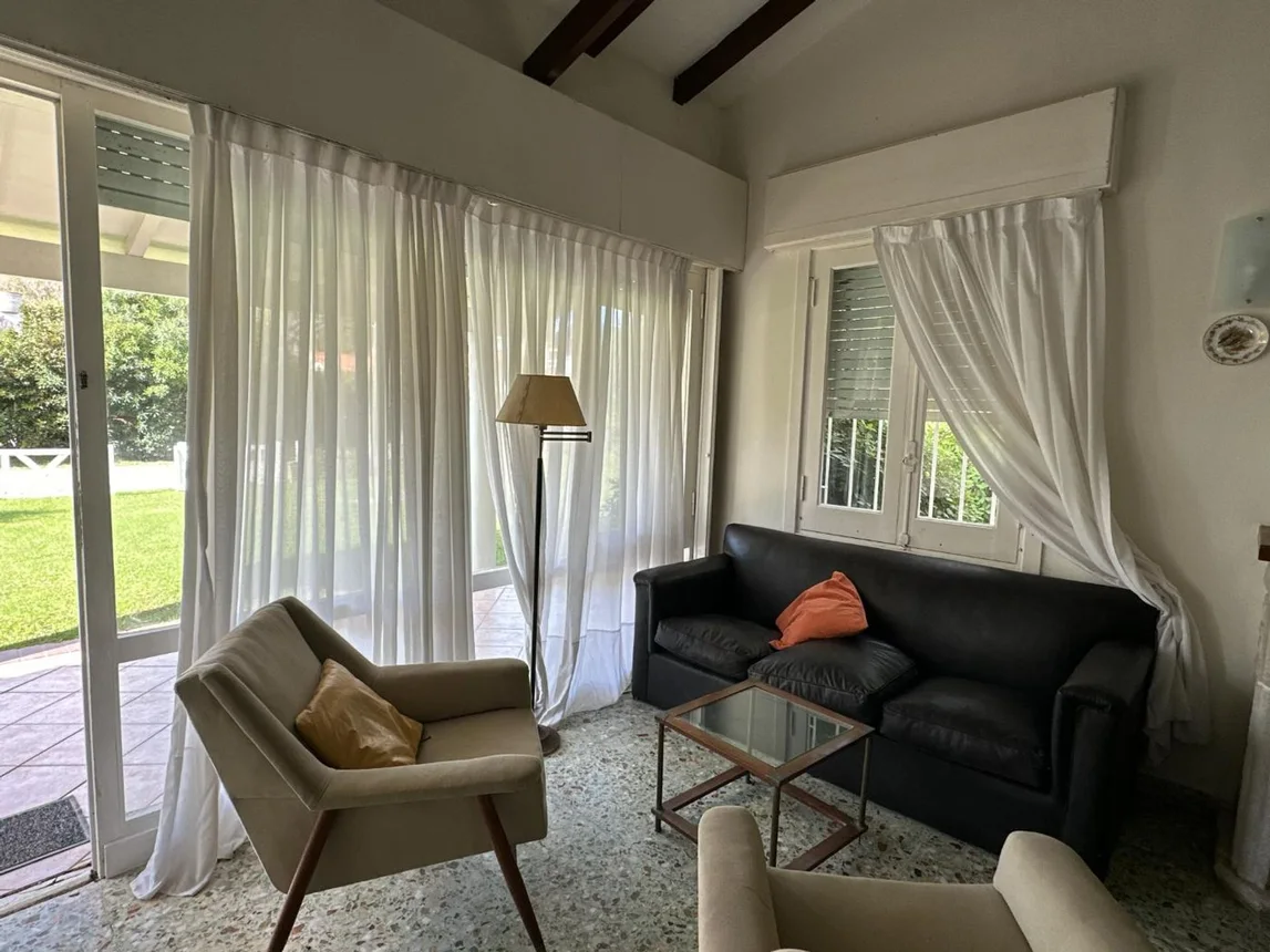 Casa de 4 ambientes en venta en Pinamar, Del Odiseo 300, foto 3