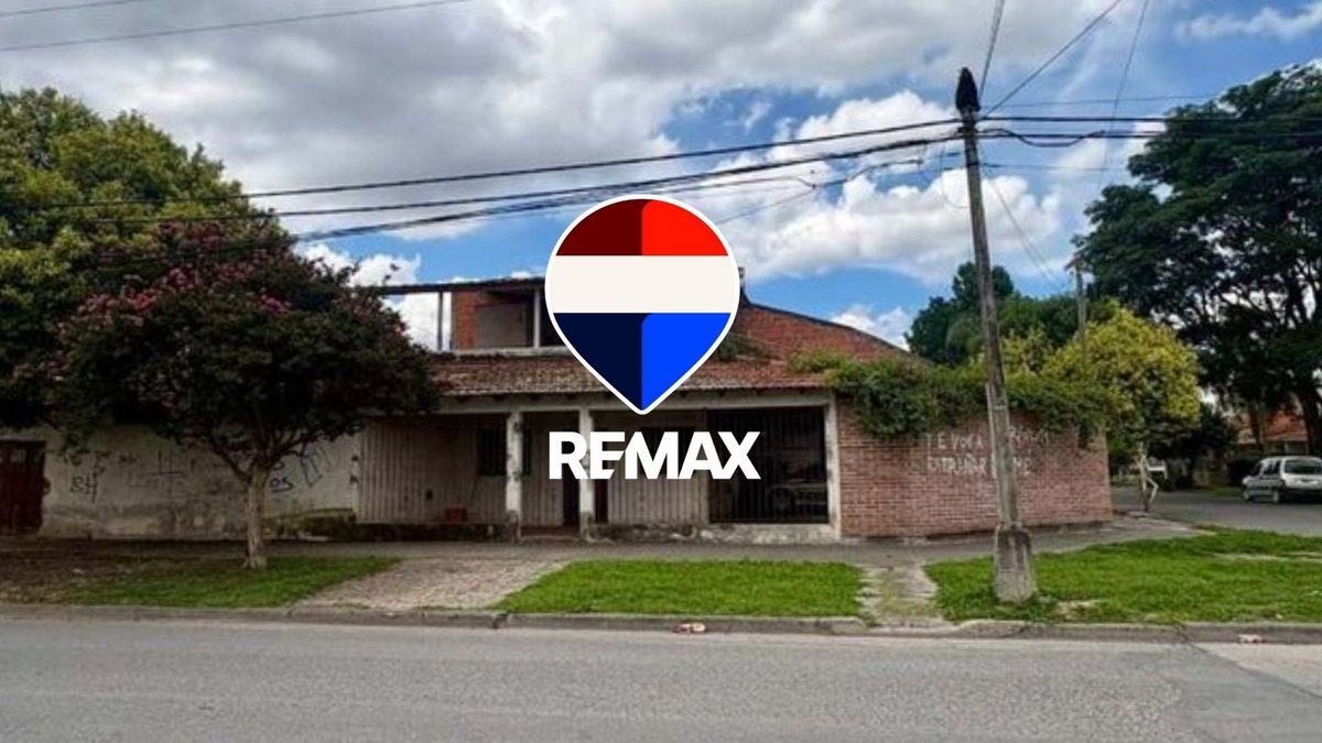 CASA ESQ 3 DORMITORIOS B° INTERSINDICAL ZONA SUR - foto 1