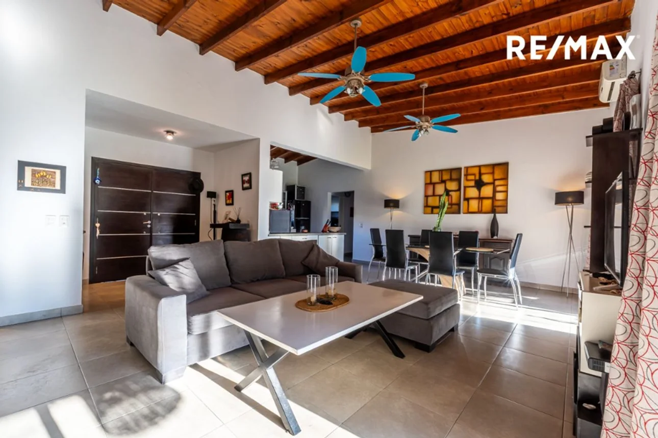 Casa en venta en Garín, foto 4