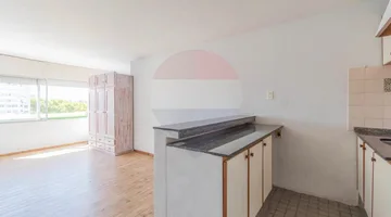 Alquiler de Monoambiente en Pocitos al frente