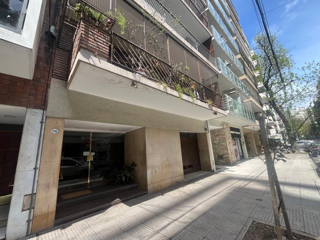 Alquiler dos Ambientes Las Cañitas c/Lavadero ind