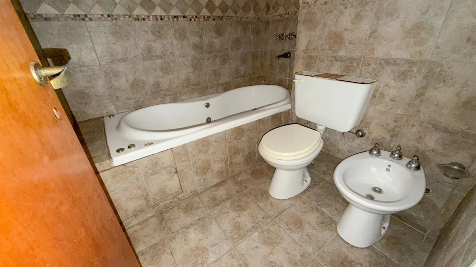 Casa en venta en Burzaco, foto 4