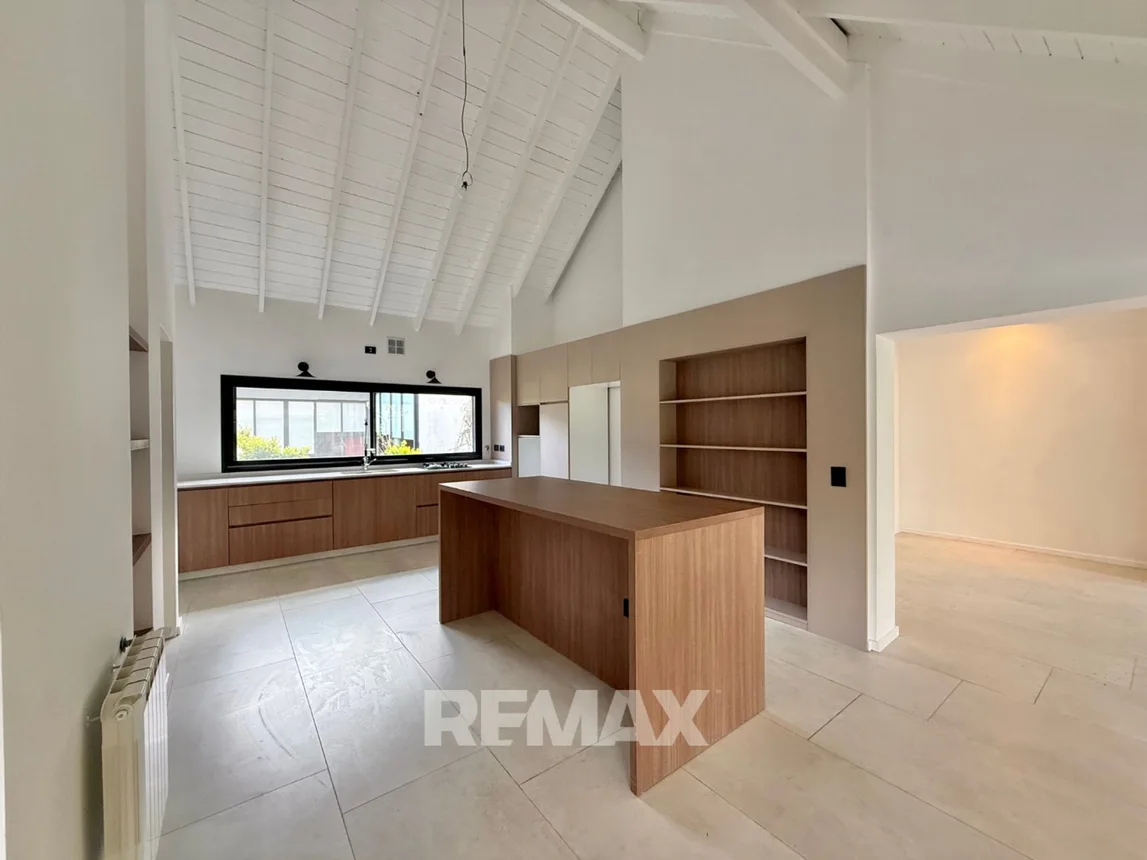 Casa en venta en Pilar, foto 4