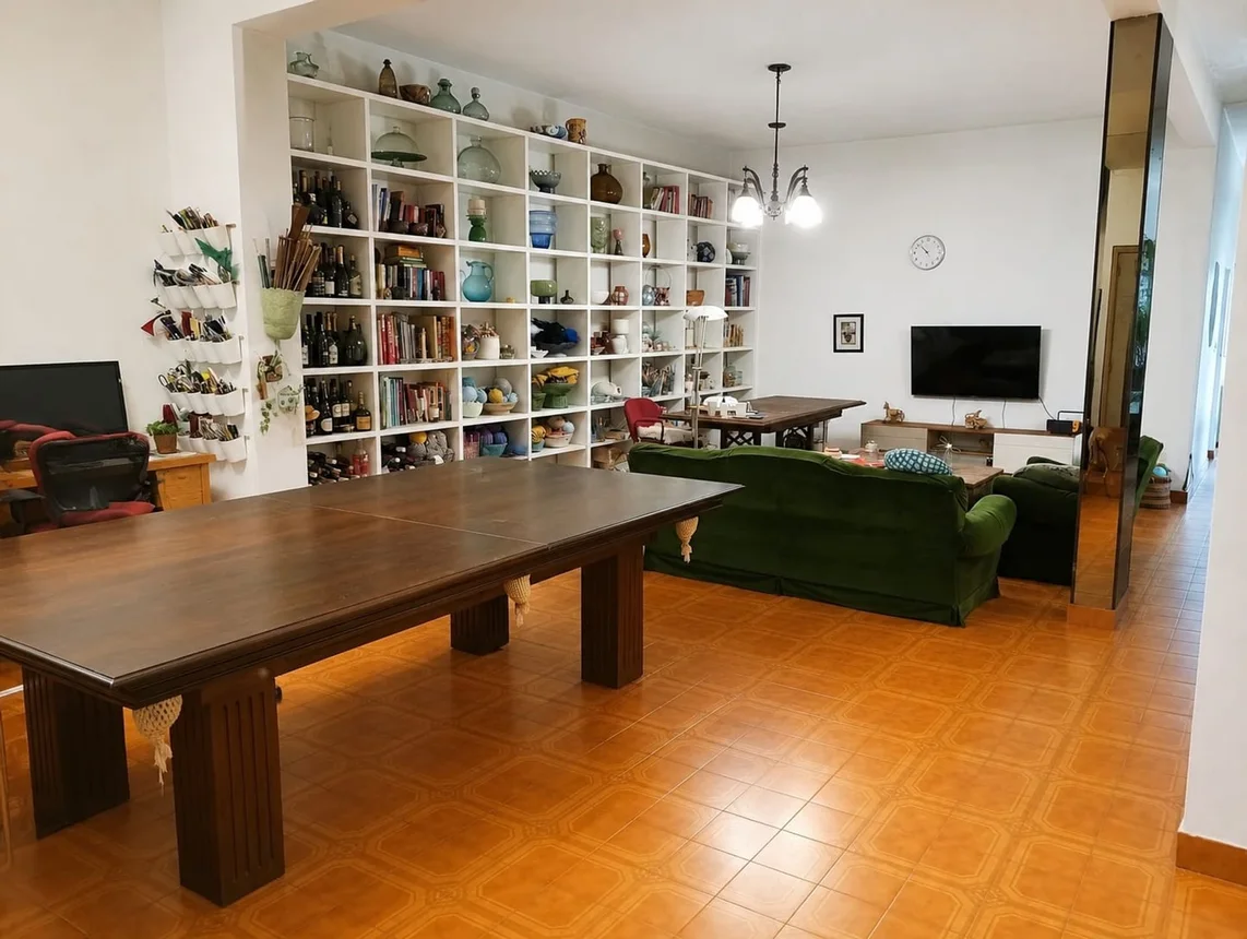 Casa de 6 ambientes en venta en Parque Chacabuco, Avenida Riestra 1700, foto 2