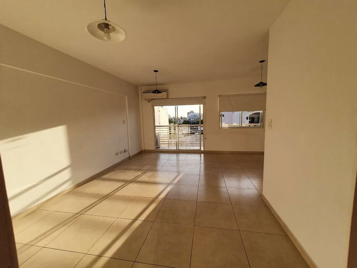 Monoambiente en venta en Floresta, foto 4
