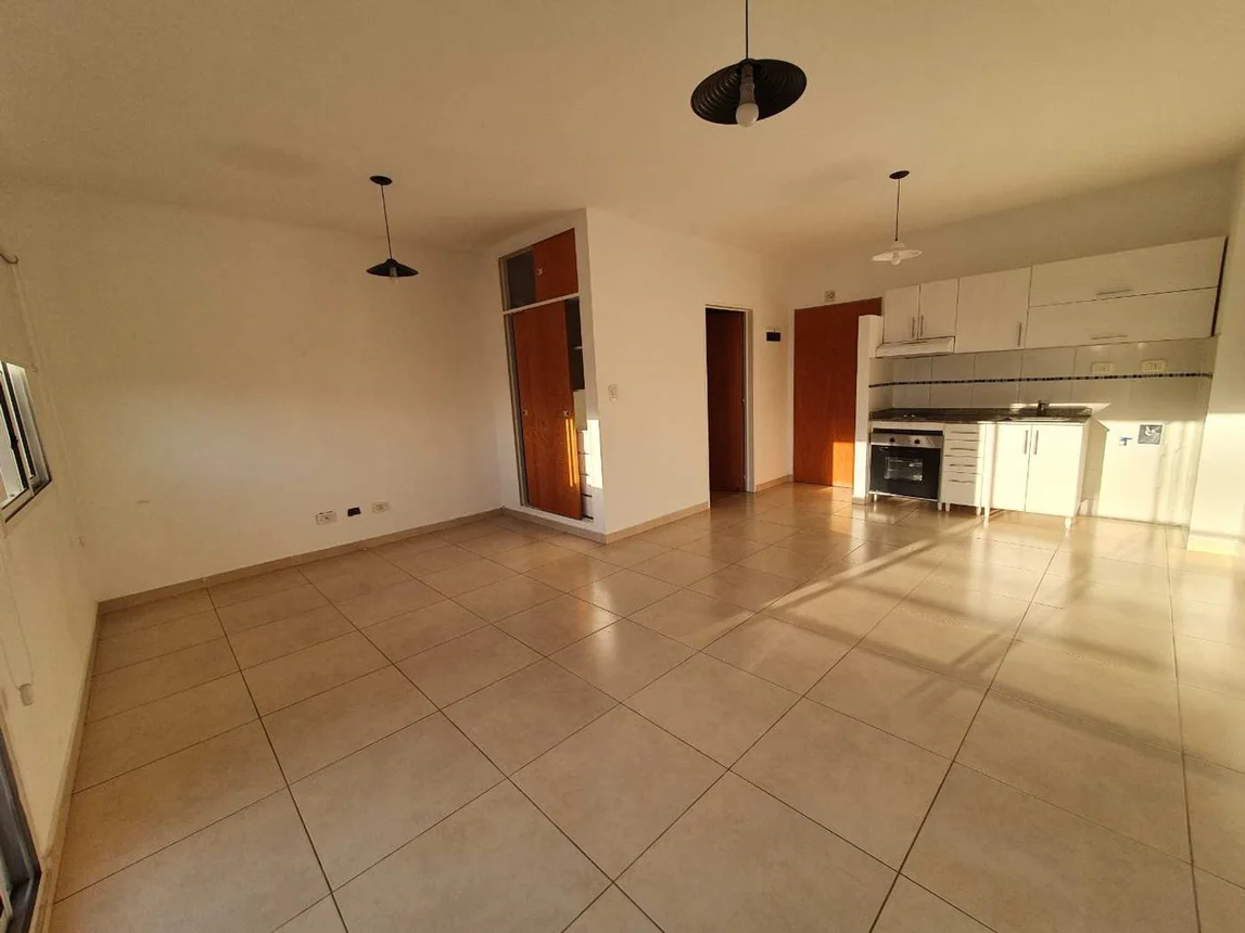 Monoambiente en venta en Floresta, foto 2