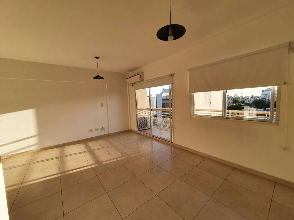 Monoambiente en venta en Floresta, foto 3
