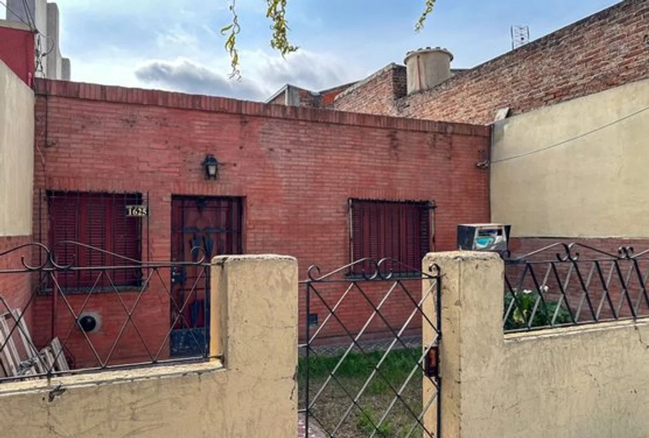 Casa de 3 ambientes en venta en Aldo Bonzi, Isabel la Católica 1600, foto 3