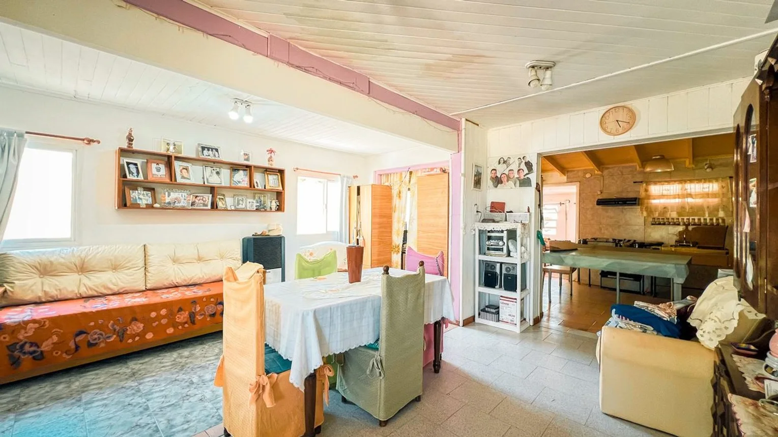 Venta casa 2 amb. garage doble, quincho y parque, foto 5