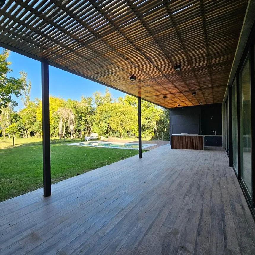 Casa en venta en Pilar, foto 3