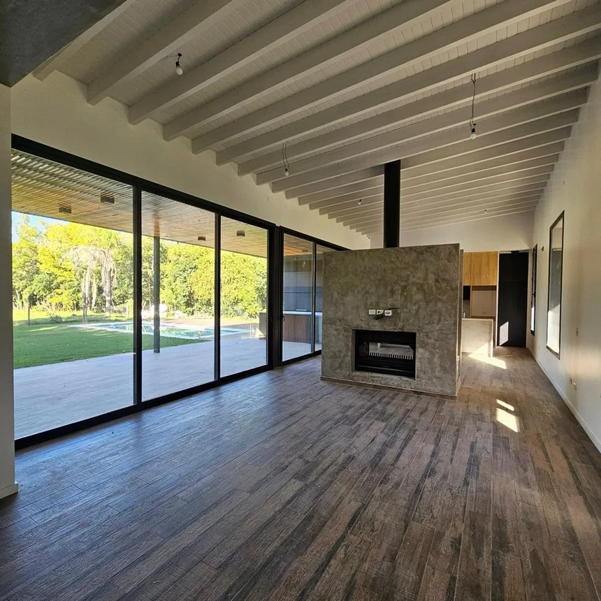 Casa en venta en Pilar, foto 5
