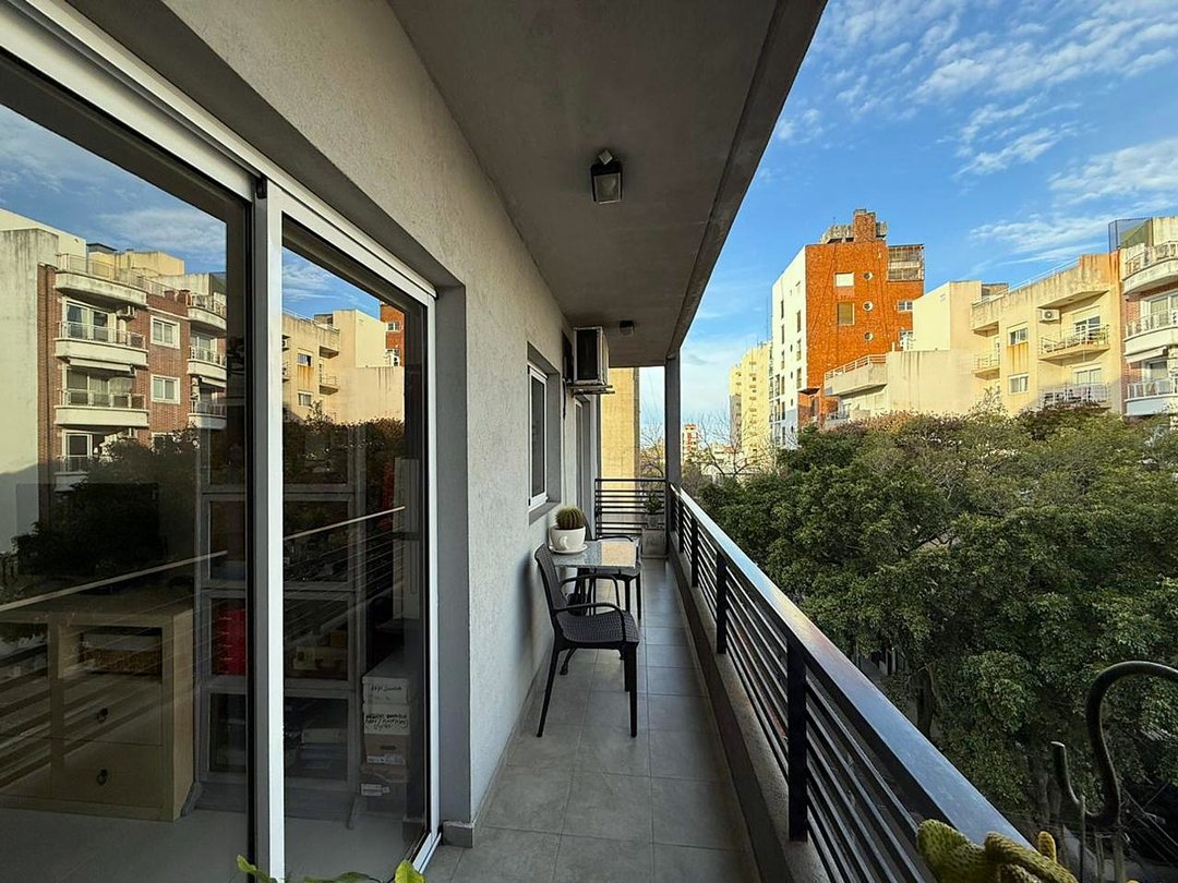 VENTA DEPARTAMENTO 2 AMBIENTES COCHERA FLORIDA