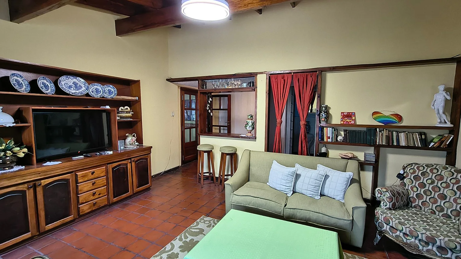 Casa en venta en Pilar, foto 2