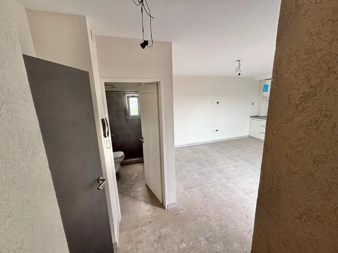 Departamento de 2 ambientes en venta en Hurlingham, Los Patos 2000, foto 4