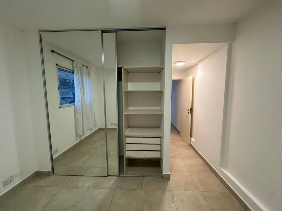 Departamento de 3 ambientes en venta en San Telmo, Avenida Paseo Colón 1100, foto 3