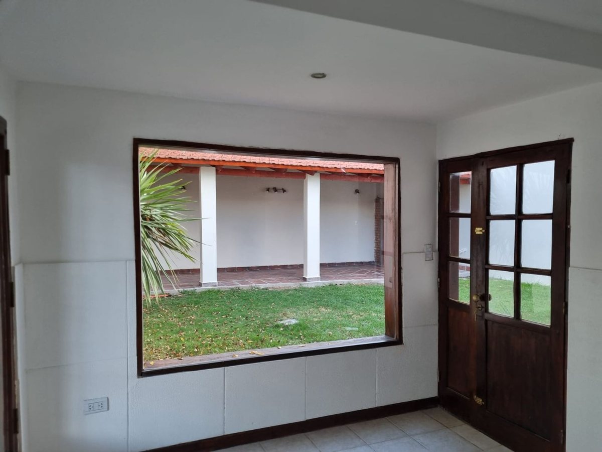CASA Bº SAN CARLOS ZONA SUR 3 DORMITORIOS - foto 4