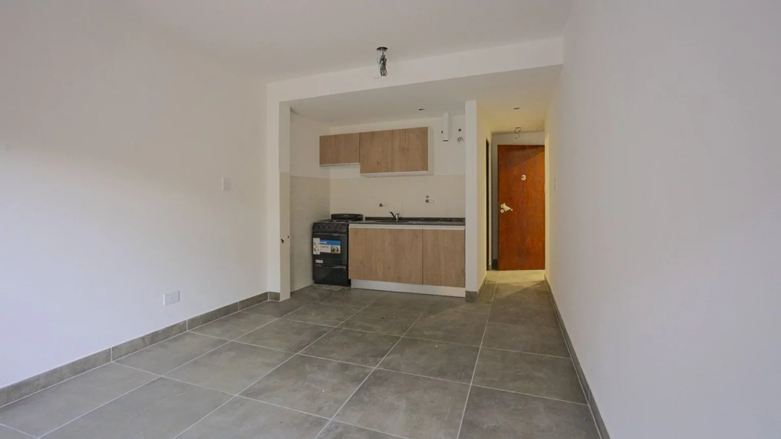Venta depto monoambiente con patio, foto 2