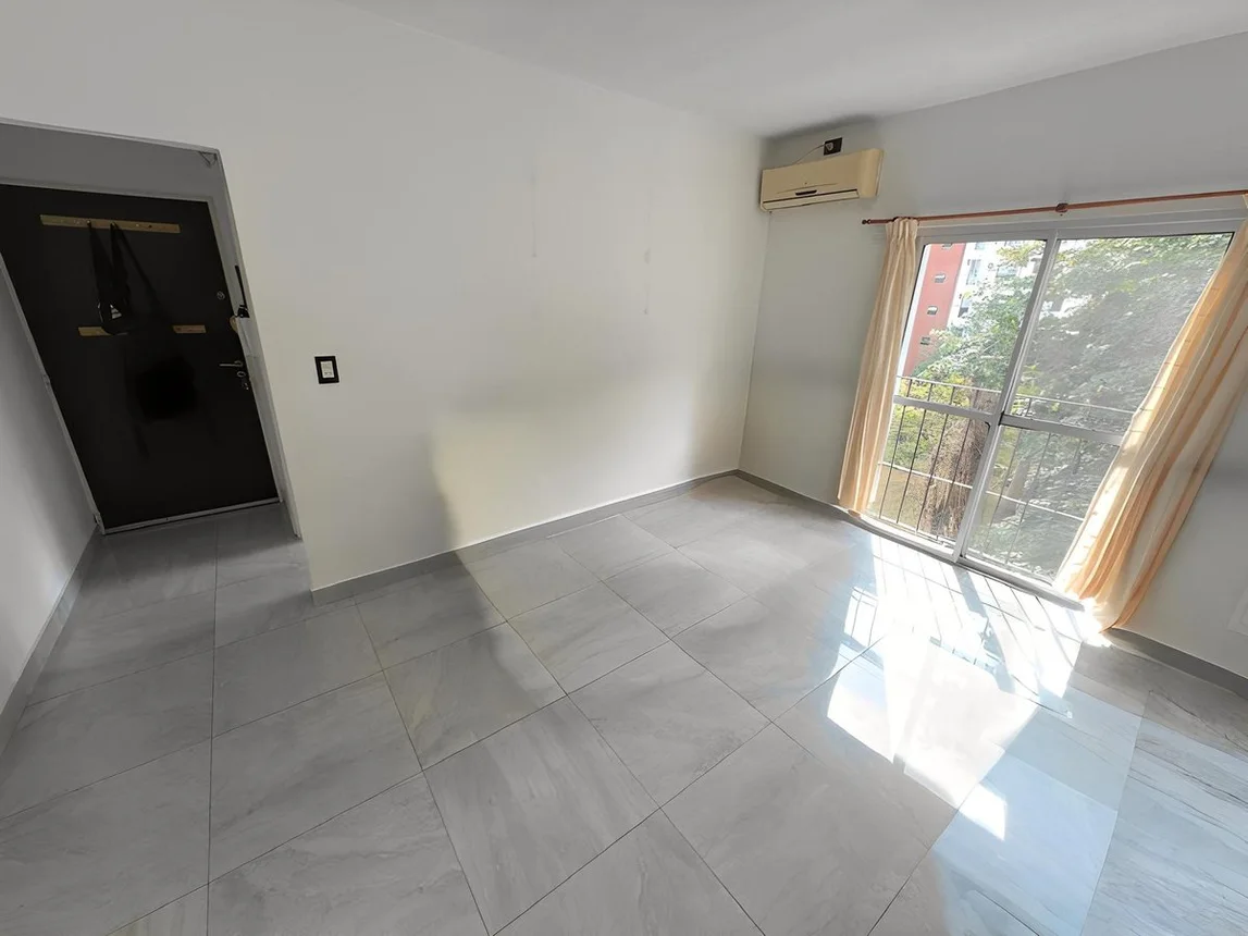 Departamento en venta en Wilde, foto 2