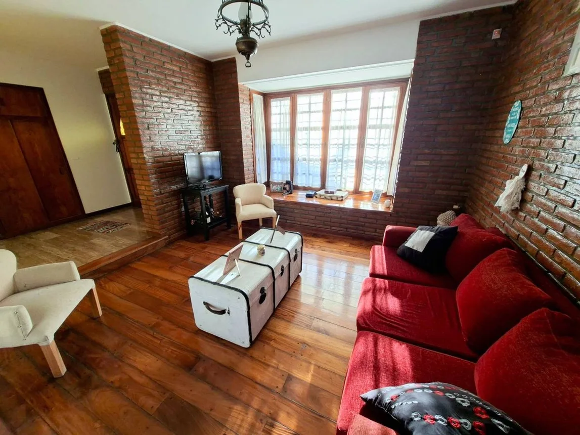 Casa de 4 ambientes en venta en Don Bosco, Agustín Álvarez 100, foto 5