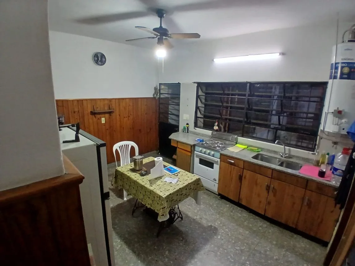 Casa de 3 ambientes en venta en Quilmes, Reconquista 200, foto 3