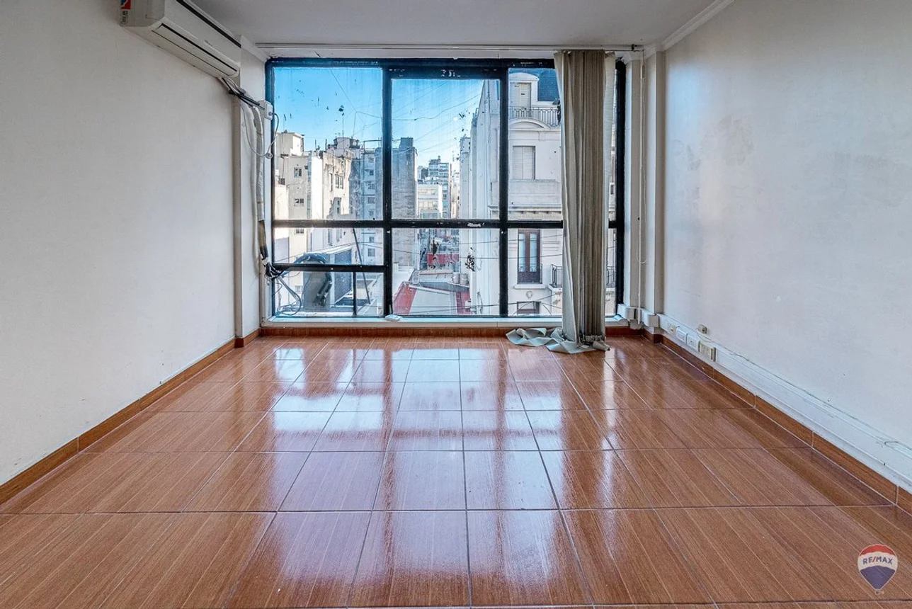 Departamento de 3 ambientes en venta en San Nicolás, Tucuman 1400, foto 2