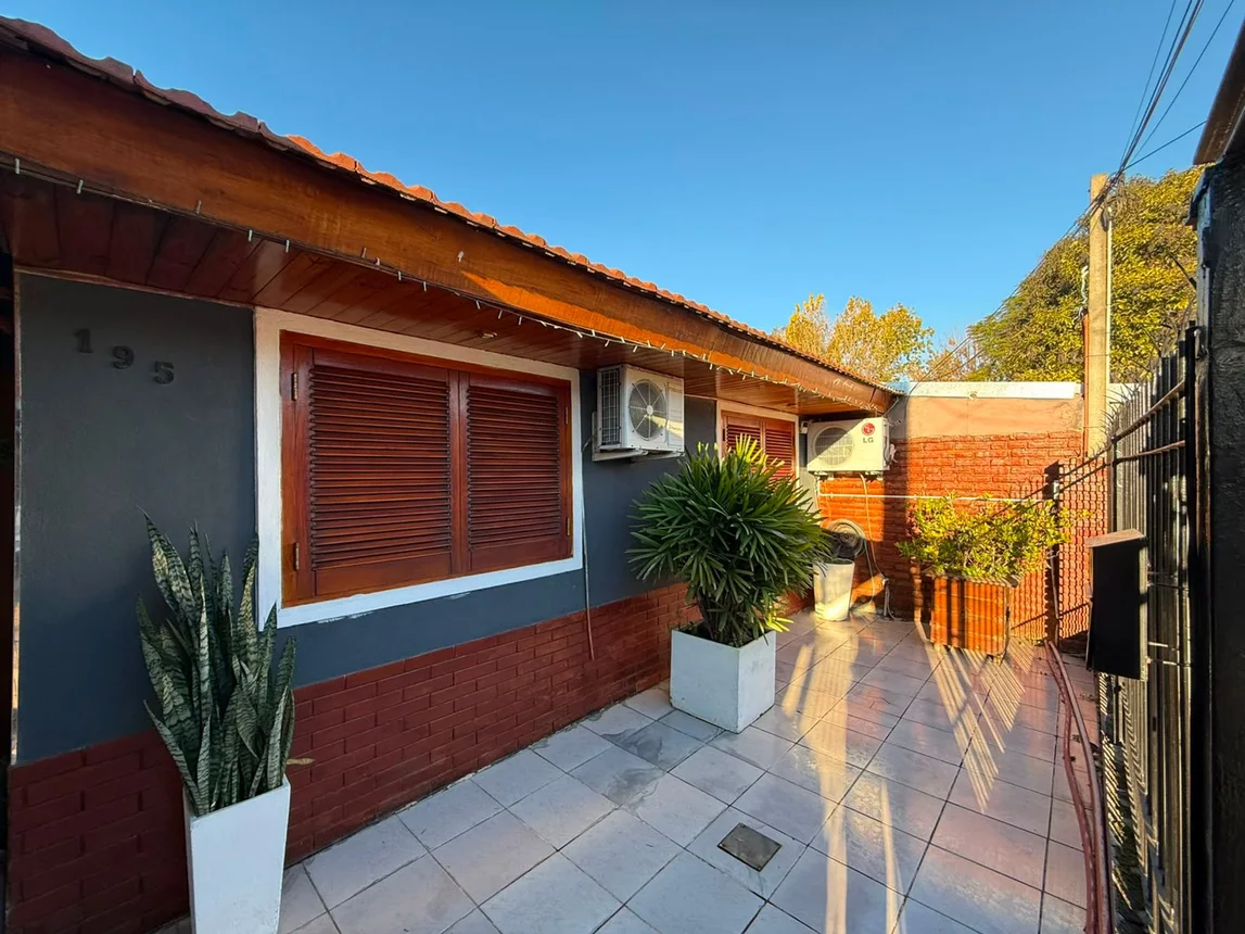 Casa en venta en Garín, foto 2